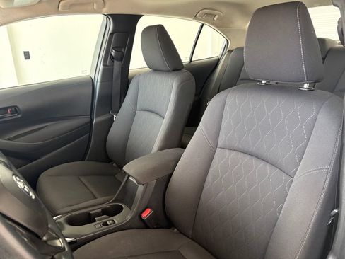 Used 2024 Toyota Corolla LE FWD image 25