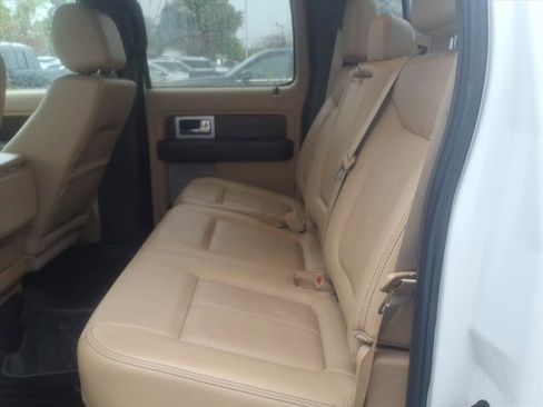 Used 2014 Ford F150 Lariat w/ Equipment Group 501A Mid image 9