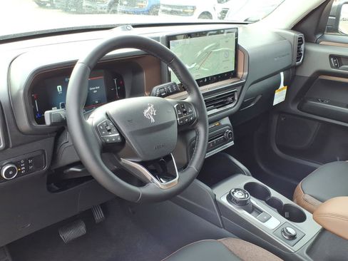 New 2026 Ford Bronco Sport Outer Banks w/ Outer Banks Tech Package+ image 8