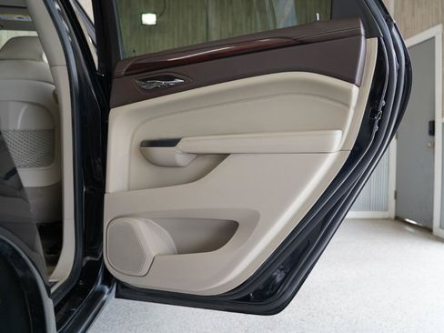 Used 2015 Cadillac SRX Luxury FWD image 35