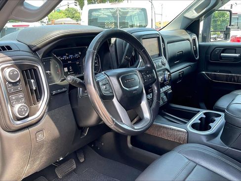 Used 2021 GMC Sierra 3500 Denali w/ Denali Ultimate Package AWD/4WD image 13