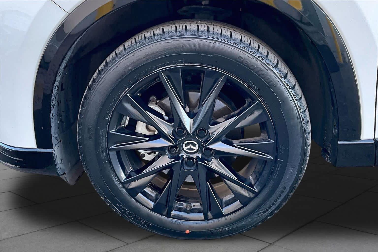 Used 2024 MAZDA CX-5 Carbon Edition AWD/4WD image 11