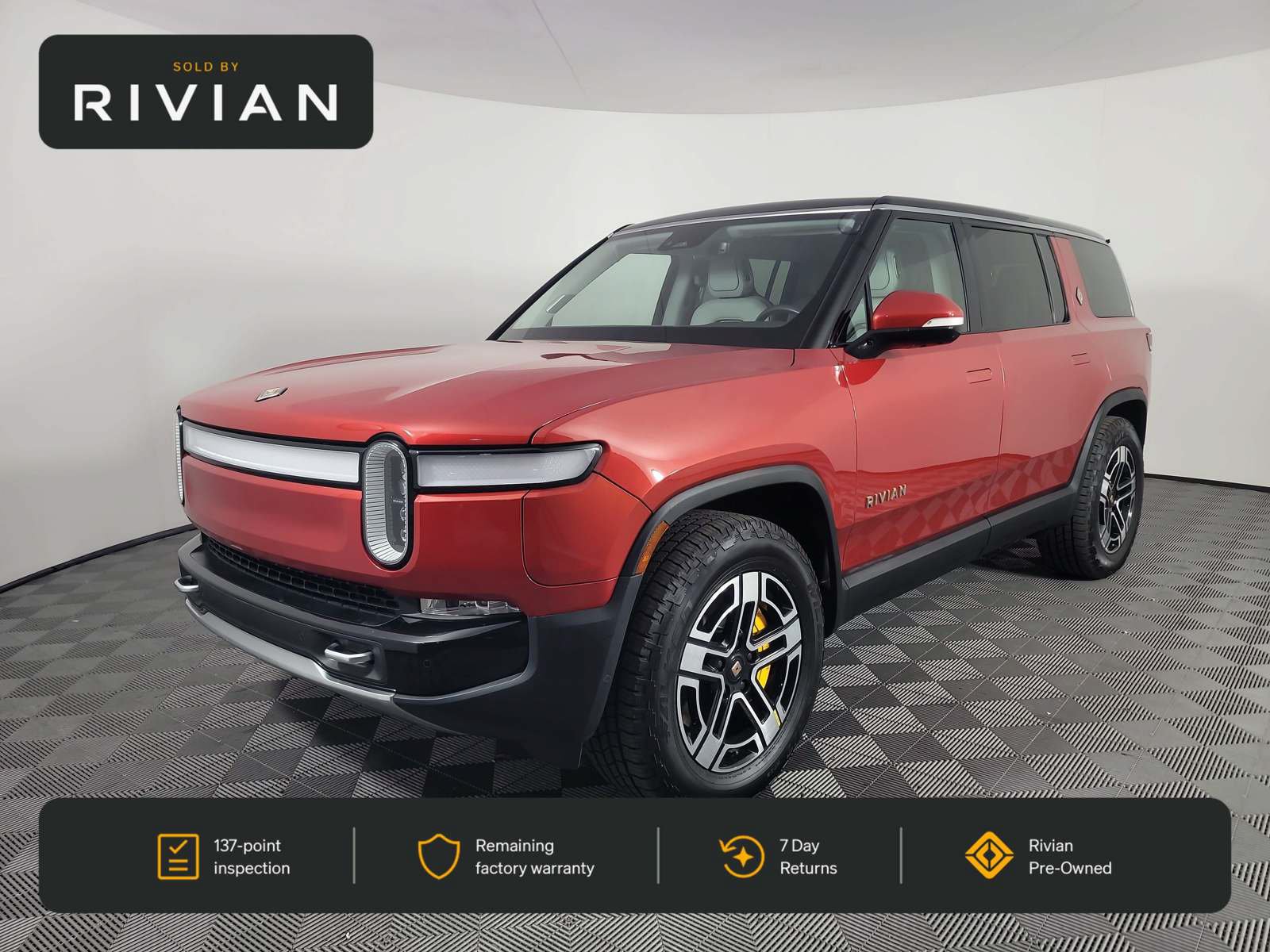 Used 2023 Rivian R1S Launch Edition Quad AWD/4WD image 1