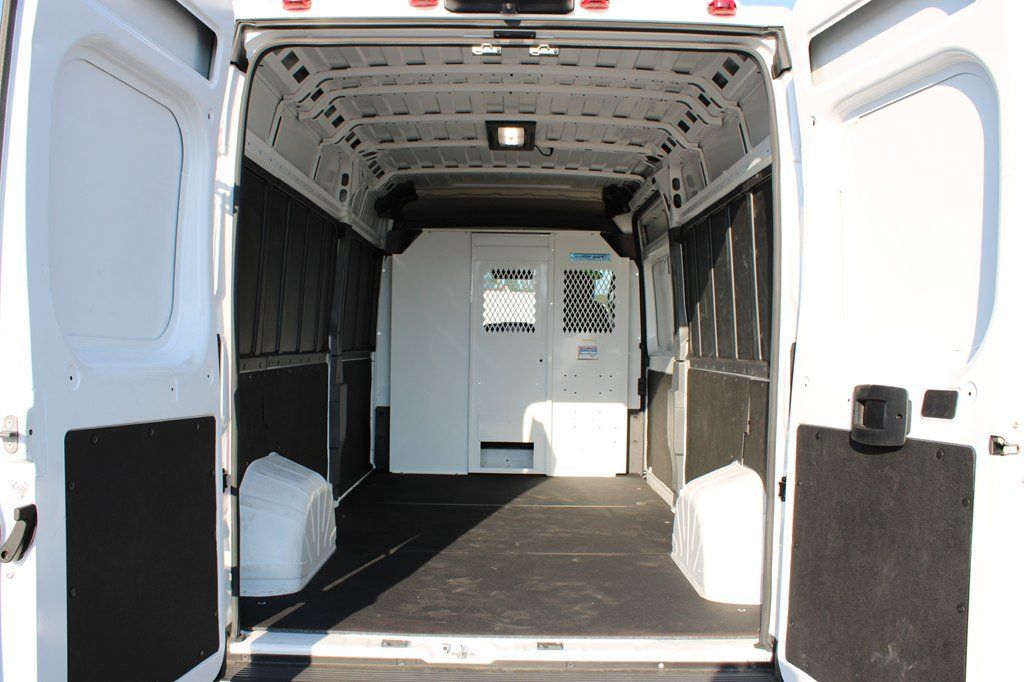 Used 2025 RAM ProMaster 3500 w/ Convenience Group FWD image 20