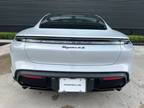 Used 2026 Porsche Taycan 4S AWD/4WD image 12