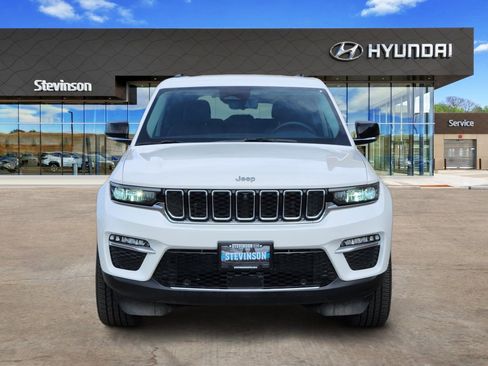 Used 2023 Jeep Grand Cherokee Limited w/ Luxury Tech Group II image 6