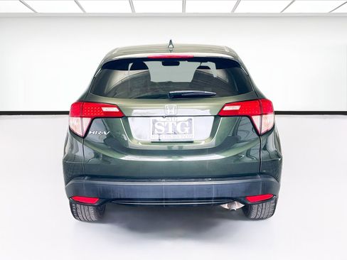 Used 2018 Honda HR-V EX image 5