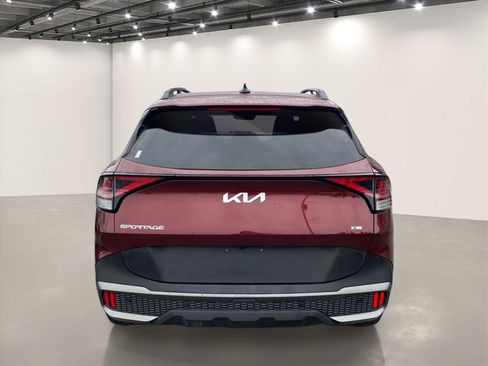 Certified 2024 Kia Sportage X-Line w/ X-Line Premium Package AWD/4WD image 7
