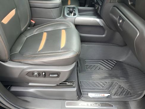 Used 2020 GMC Sierra 1500 AT4 w/ AT4 Premium Package image 16