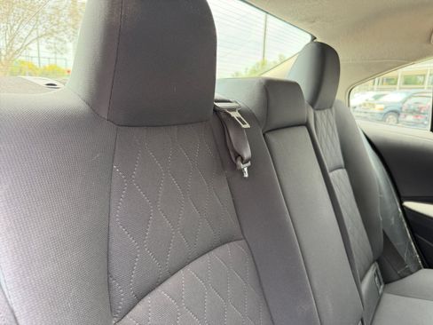 Used 2020 Toyota Corolla LE w/ Carpet Mat Package (TMS) FWD image 20