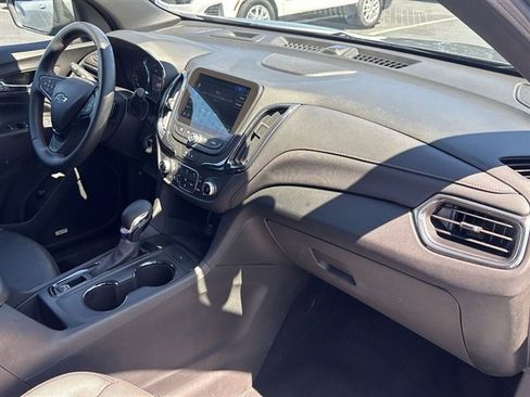Certified 2023 Chevrolet Equinox RS w/ RS Leather Package FWD image 27
