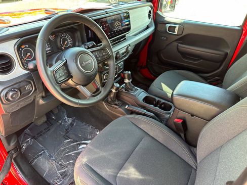Certified 2024 Jeep Wrangler Unlimited Sport AWD/4WD image 21