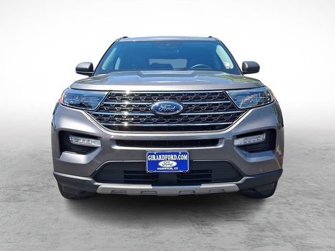 Used 2023 Ford Explorer XLT w/ Equipment Group 202A AWD/4WD image 2