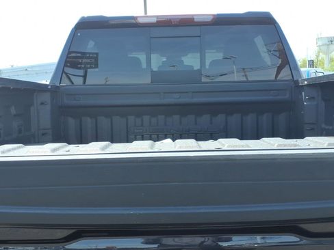 Used 2022 GMC Sierra 1500 Denali AWD/4WD image 18