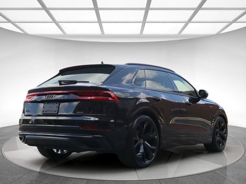 Used 2023 Audi Q8 Premium Plus AWD/4WD image 6