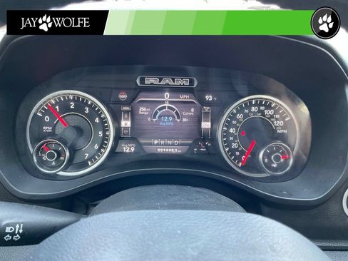 Used 2021 RAM 1500 Big Horn AWD/4WD image 14