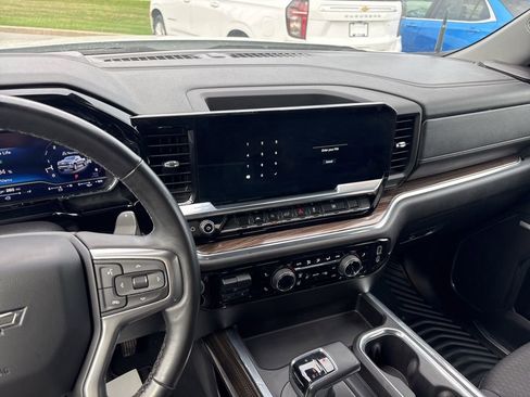 Certified 2024 Chevrolet Silverado 1500 RST w/ Redline Edition image 37