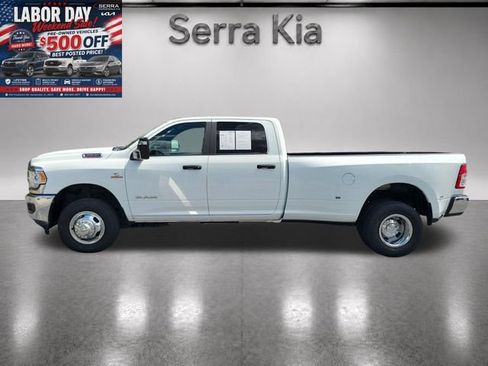 Used 2024 RAM 3500 Big Horn AWD/4WD image 2