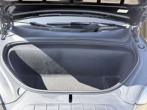 Used 2022 Tesla Model X image 22
