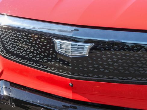 Used 2025 Cadillac Optiq Sport 2 w/ LPO, Floor Liner Package image 6