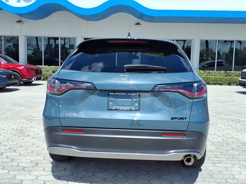 Certified 2024 Honda HR-V Sport image 10