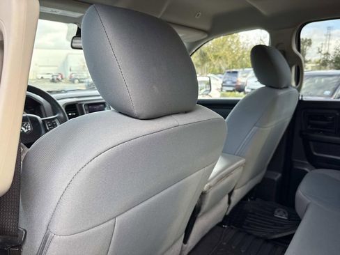 Used 2018 RAM 1500 Express image 16