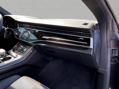 Used 2023 Audi SQ8 Prestige AWD/4WD image 22
