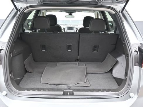 Used 2023 Chevrolet Equinox LT AWD/4WD image 15