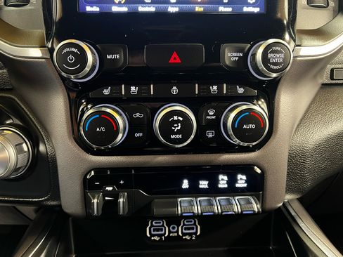 Used 2020 RAM 1500 Laramie w/ Sport Appearance Package image 19