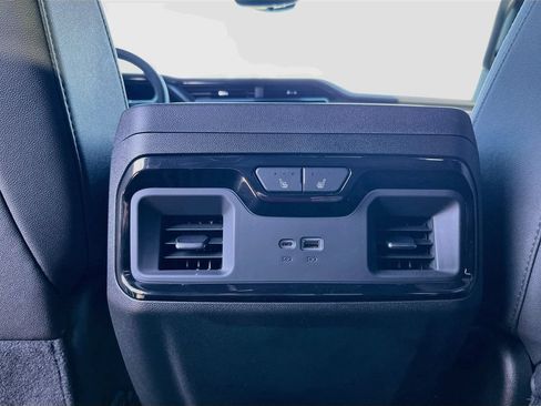Used 2026 GMC Sierra 1500 AT4 w/ AT4 Premium Package AWD/4WD image 26