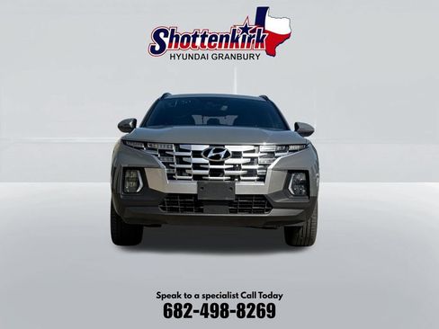 Used 2023 Hyundai Santa Cruz SEL Premium AWD/4WD image 2
