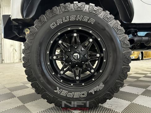 Used 1991 Jeep Wrangler S image 18