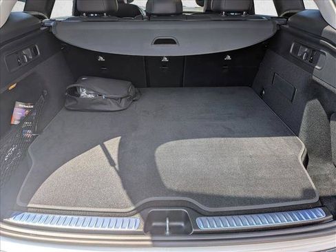Certified 2025 Mercedes-Benz GLC 350e 4MATIC image 6
