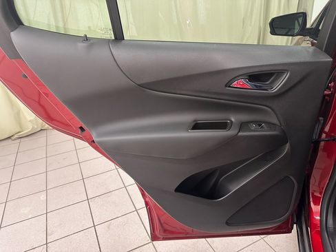 Certified 2024 Chevrolet Equinox LT w/ LPO, Floor Liner Package image 34