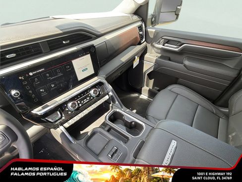 New 2026 GMC Sierra 2500 Denali w/ Denali Reserve Package AWD/4WD image 22