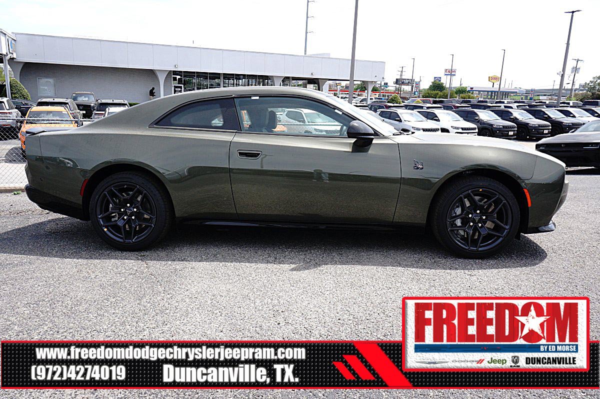 New 2026 Dodge Charger Scat Pack w/ Blacktop Package AWD/4WD image 6