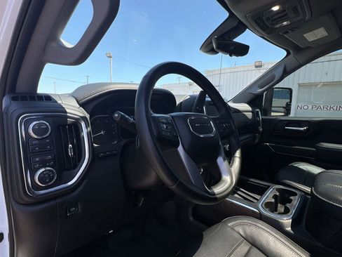 Certified 2023 GMC Sierra 3500 Denali w/ Denali Ultimate Package image 10