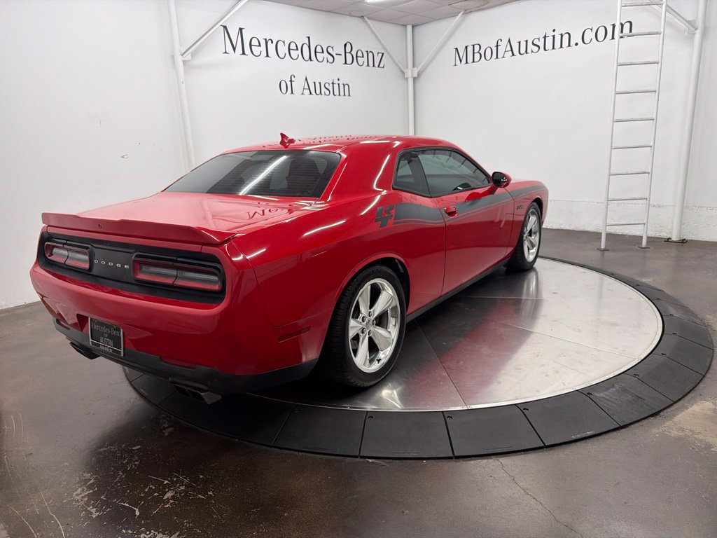 Used 2016 Dodge Challenger R/T Plus RWD image 7