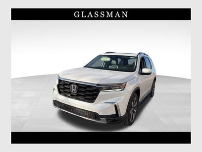 Used 2025 Honda Pilot Elite