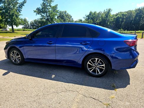 Used 2024 Kia Forte LXS w/ LXS Technology Package image 9