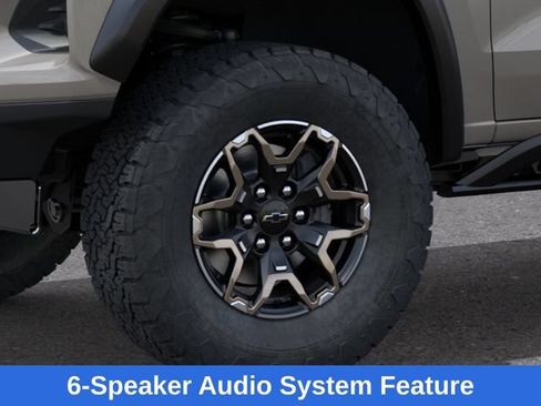 New 2026 Chevrolet Colorado ZR2 w/ Technology Package AWD/4WD image 10