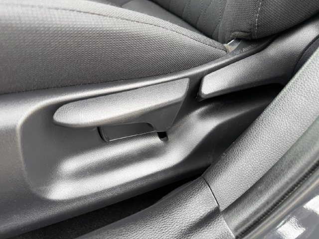 Used 2025 Toyota Corolla LE FWD image 23