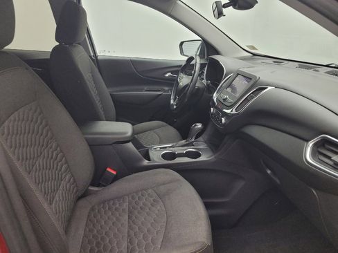 Used 2021 Chevrolet Equinox LT image 21