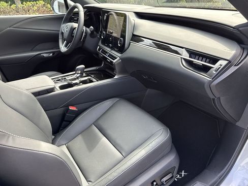 Used 2026 Lexus RX 350 FWD w/ Accessory Package (Z1) image 15