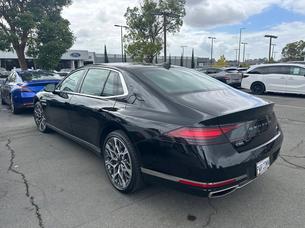 Used 2023 Genesis G90 3.5T AWD/4WD image 4