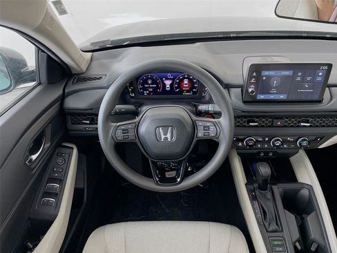 New 2026 Honda Accord SE image 17
