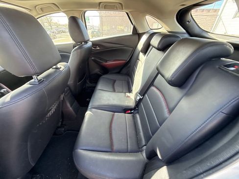 Used 2017 MAZDA CX-3 Touring w/ Premium Package image 9