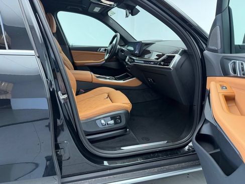 Used 2026 BMW X5 xDrive40i AWD/4WD image 9