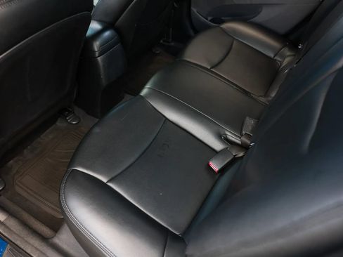 Used 2016 Hyundai Elantra SE FWD image 22