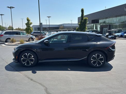 Used 2023 Kia EV6 Wind AWD/4WD image 2